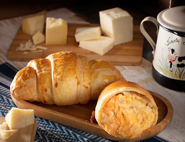 Croissant - Pão de Queijo Mineirão