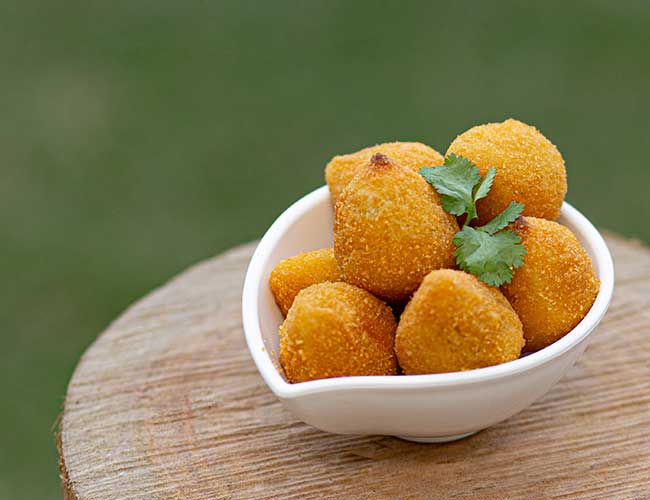 Mini Salgados / Linha Buffet (Já Fritos) - Pão de Queijo Mineirão